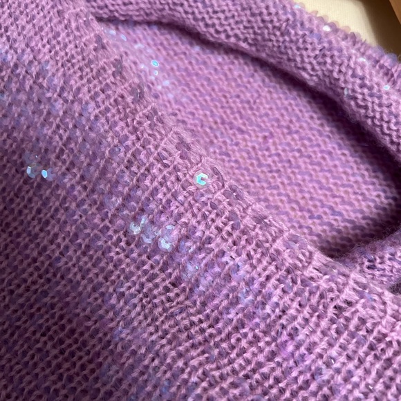 pastel purple iridescent sequin and cashmere blend top UNIQUE - Picture 2 of 4